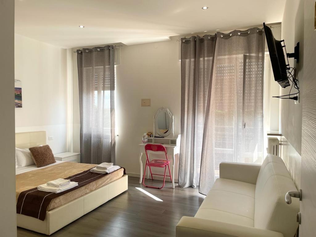 Confortini Rooms Sunday Verona Dış mekan fotoğraf