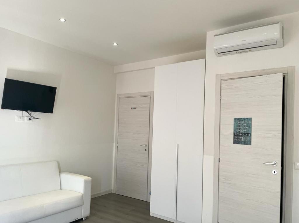 Confortini Rooms Sunday Verona Dış mekan fotoğraf